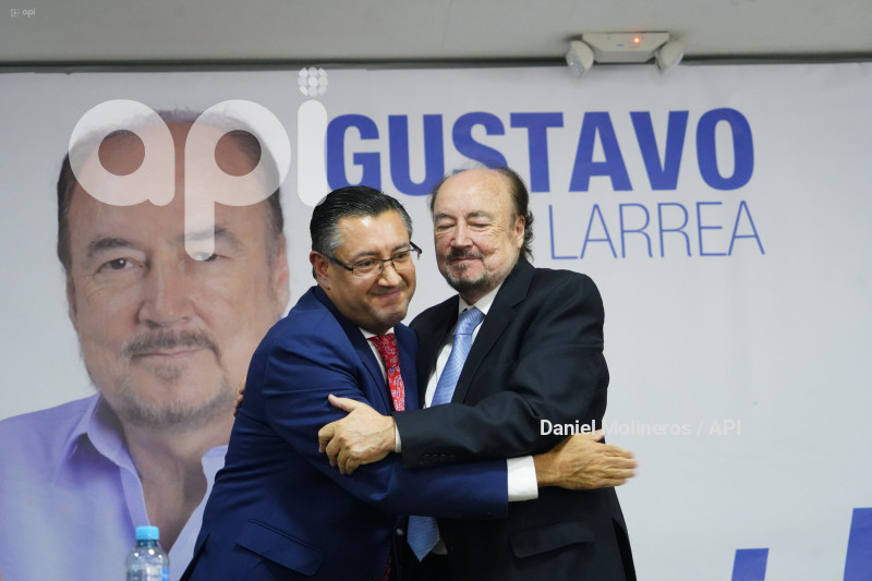 DEMOCRACIA SI SAQUICELA