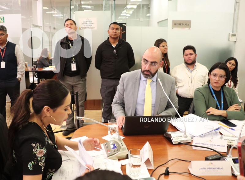 PRESIDENTE-JUDICATURA-FISCALIZACION