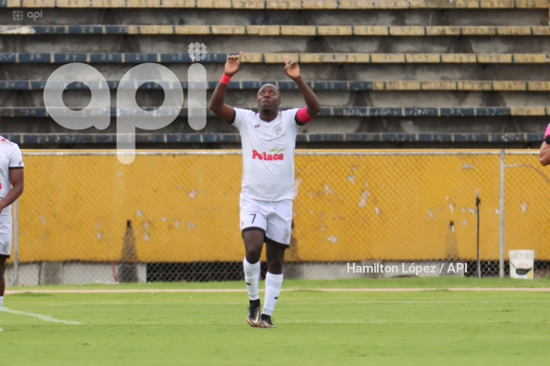 FBL-LIGA-PRO-ECUABET-SERIEB-CUNIBURO-VARGAS-TORRES