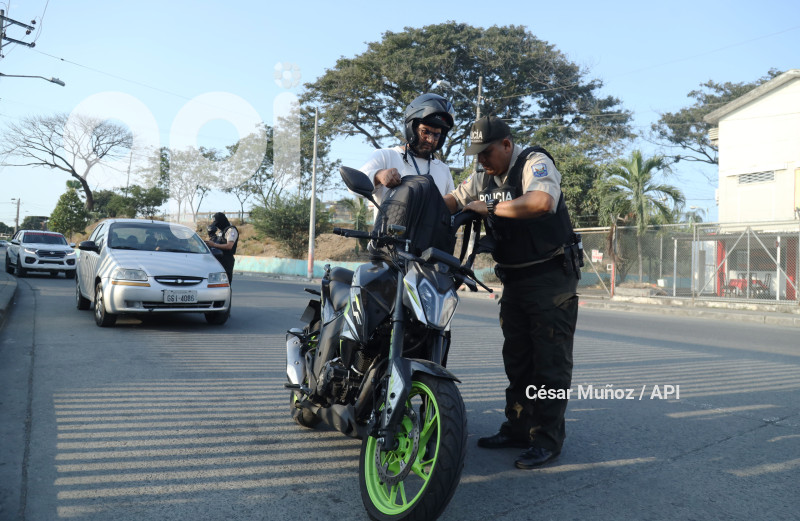 GYE-OPERATIVO POLICIA DURAN