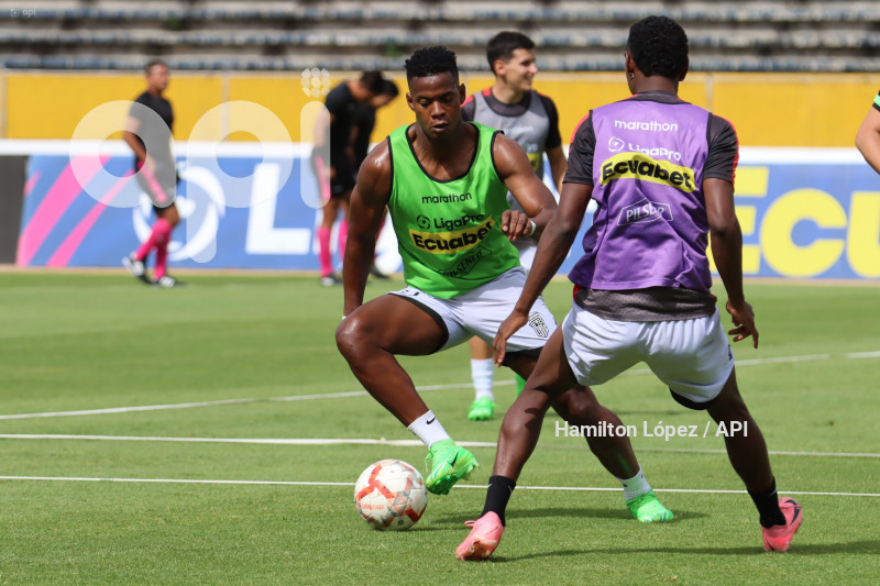 FBL-LIGA-PRO-ECUABET-SERIEB-CUNIBURO-VARGAS-TORRES
