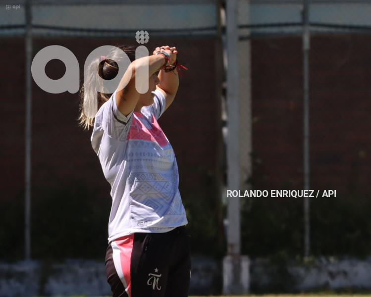 FBL-SUPERLIGA-FEMENINA-NANAS-MACARA