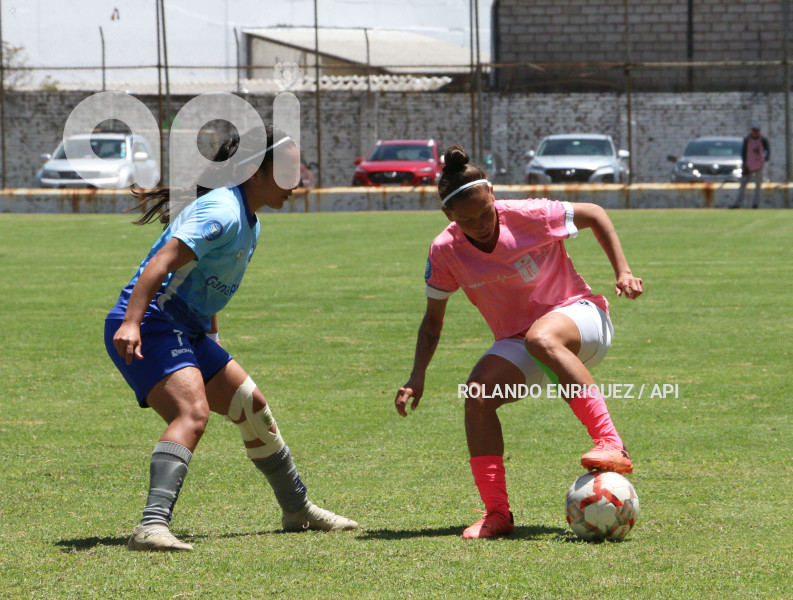 FBL-SUPERLIGA-FEMENINA-NANAS-MACARA