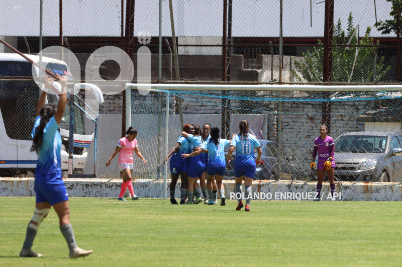 FBL-SUPERLIGA-FEMENINA-NANAS-MACARA