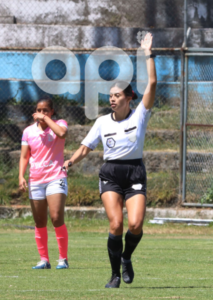 FBL-SUPERLIGA-FEMENINA-NANAS-MACARA