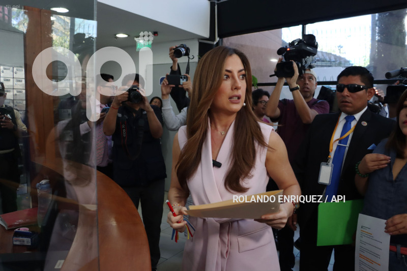 LUCÍA-JARAMILLO-DENUNCIA-TCE-