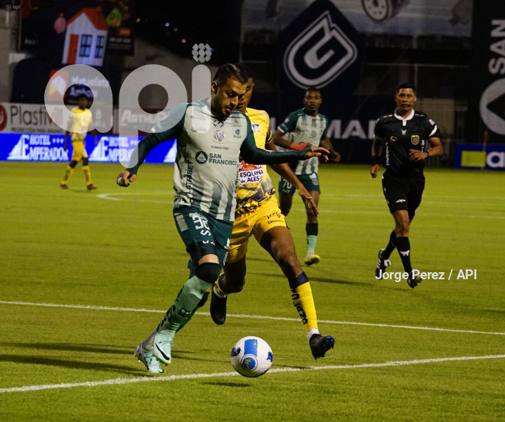 FBL LIGA PRO ECUABET TECNICO DELFIN