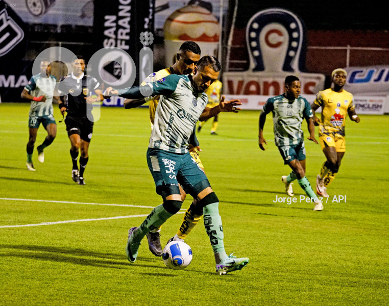 FBL LIGA PRO ECUABET TECNICO DELFIN