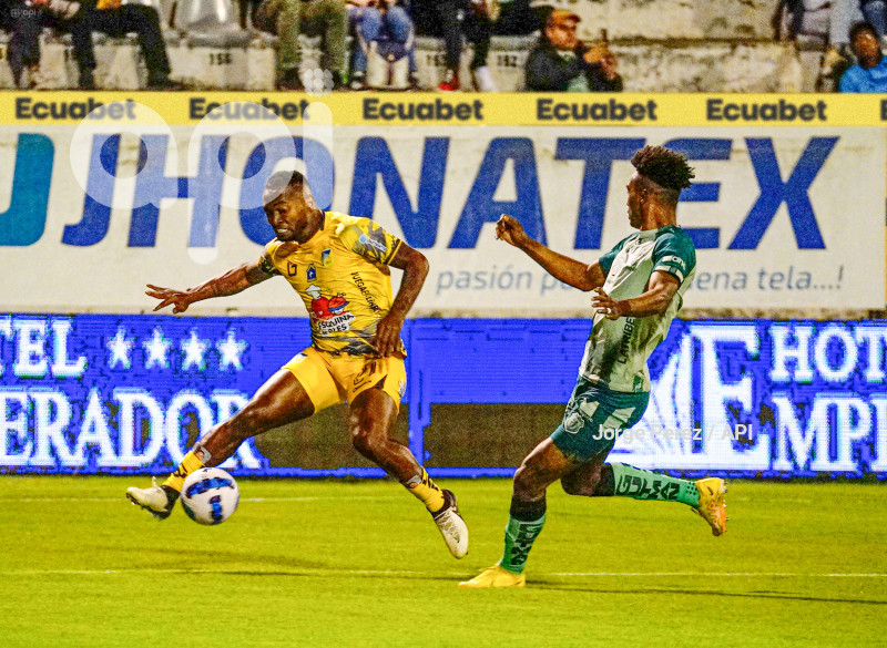 FBL LIGA PRO ECUABET TECNICO DELFIN