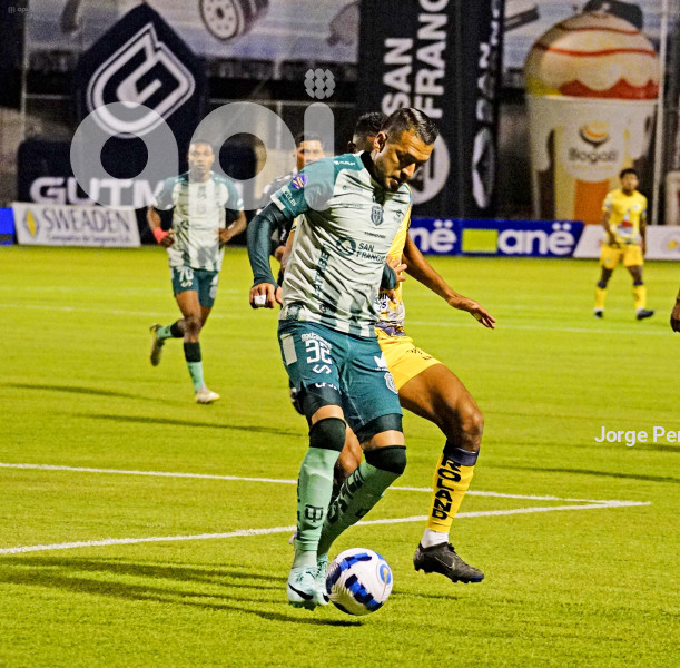 FBL LIGA PRO ECUABET TECNICO DELFIN