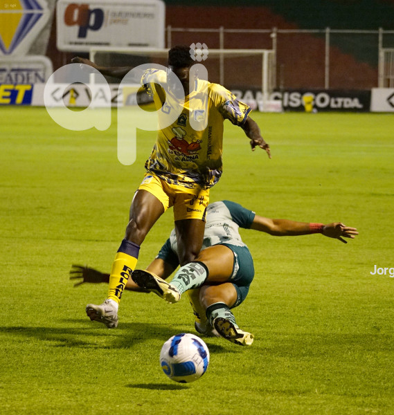 FBL LIGA PRO ECUABET TECNICO DELFIN