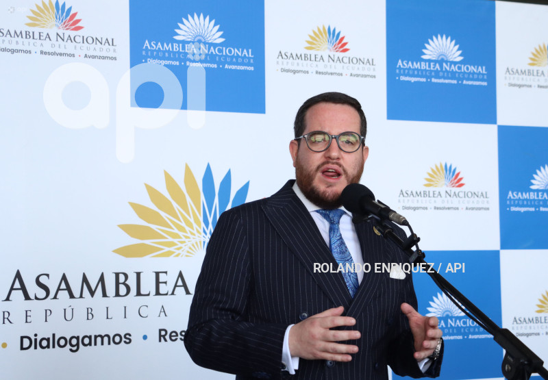 ALEJANDRO-MUNOZ-SECRETARIO-ASAMBLEA