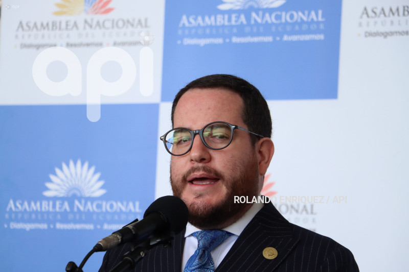 ALEJANDRO-MUNOZ-SECRETARIO-ASAMBLEA