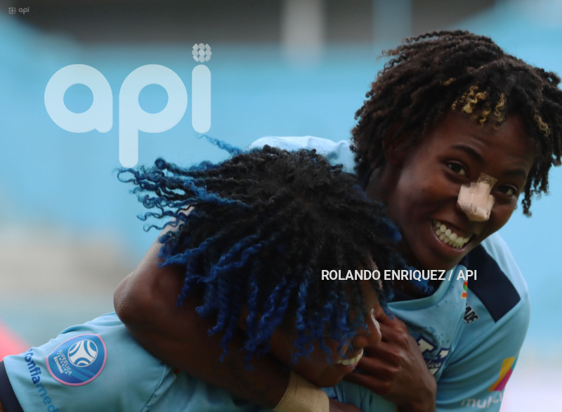 FBL-SUPERLIGA-FEMENINA-NANAS-UNIVERSIDAD-CATOLICA