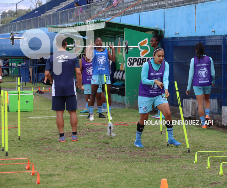 FBL-SUPERLIGA-FEMENINA-NANAS-UNIVERSIDAD-CATOLICA