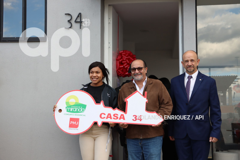 CASAS-NEISI-DAJOMES-ANGIE-PALACIOS