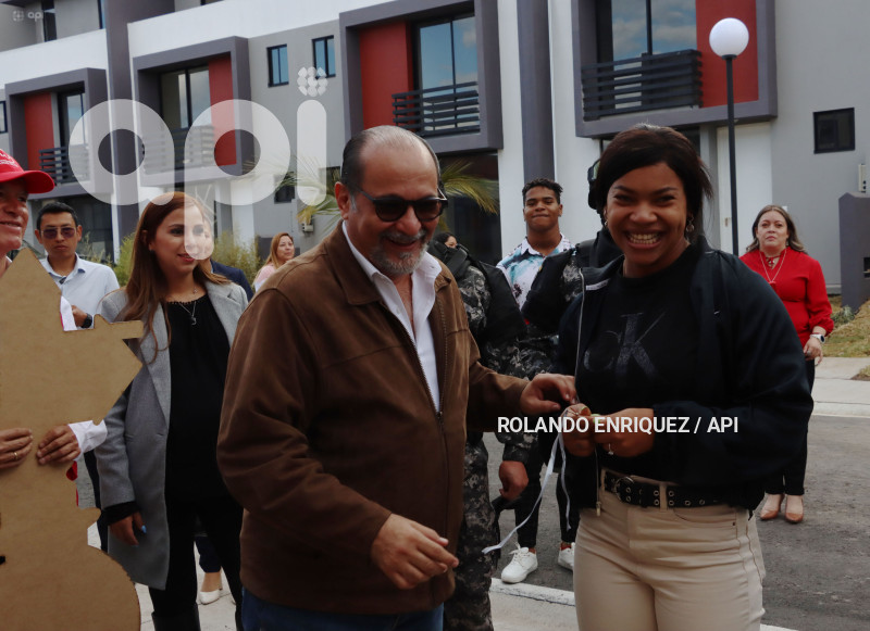 CASAS-NEISI-DAJOMES-ANGIE-PALACIOS