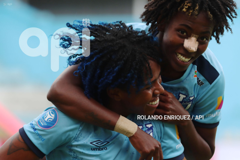 FBL-SUPERLIGA-FEMENINA-NANAS-UNIVERSIDAD-CATOLICA