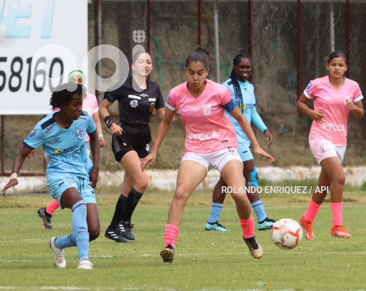 FBL-SUPERLIGA-FEMENINA-NANAS-UNIVERSIDAD-CATOLICA