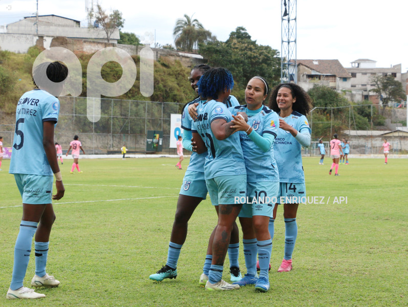 FBL-SUPERLIGA-FEMENINA-NANAS-UNIVERSIDAD-CATOLICA