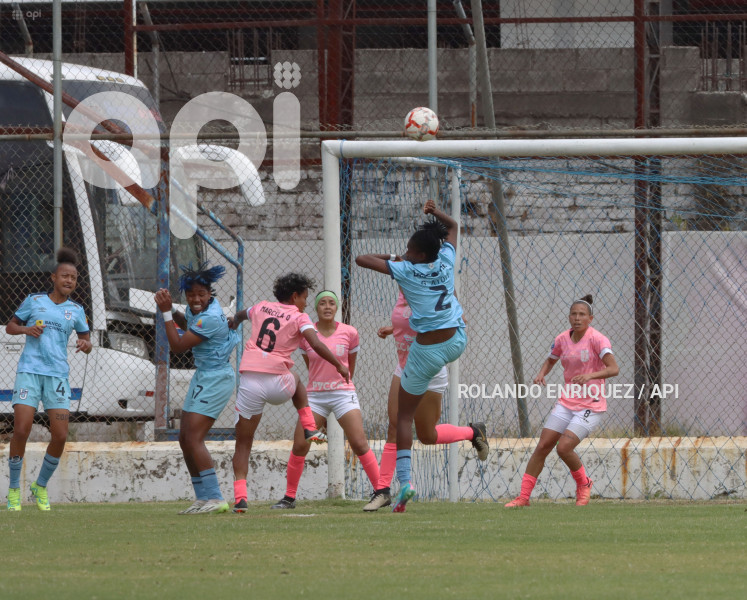 FBL-SUPERLIGA-FEMENINA-NANAS-UNIVERSIDAD-CATOLICA