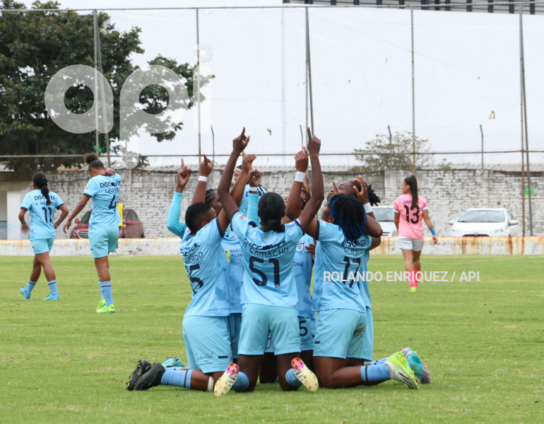 FBL-SUPERLIGA-FEMENINA-NANAS-UNIVERSIDAD-CATOLICA