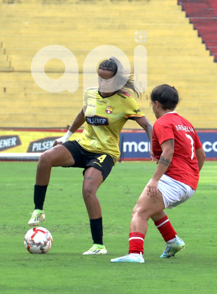 FBL-SUPERLIGA-BARCELONA-LEONES DEL NORTE