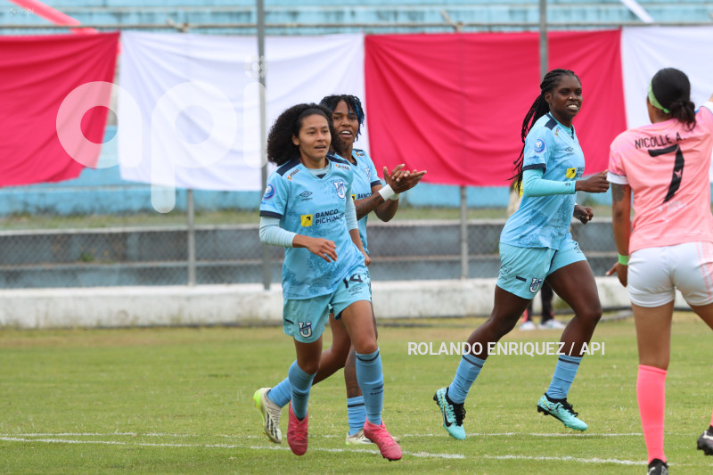 FBL-SUPERLIGA-FEMENINA-NANAS-UNIVERSIDAD-CATOLICA