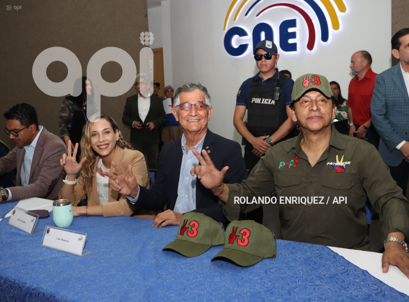 ACEPTACION-CANDIDATURAS-SOCIEDAD-PATRIOTICA