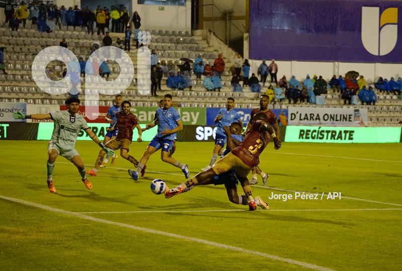 FBL-LIGAPRO-ECUABET-MACARA-CUENCA