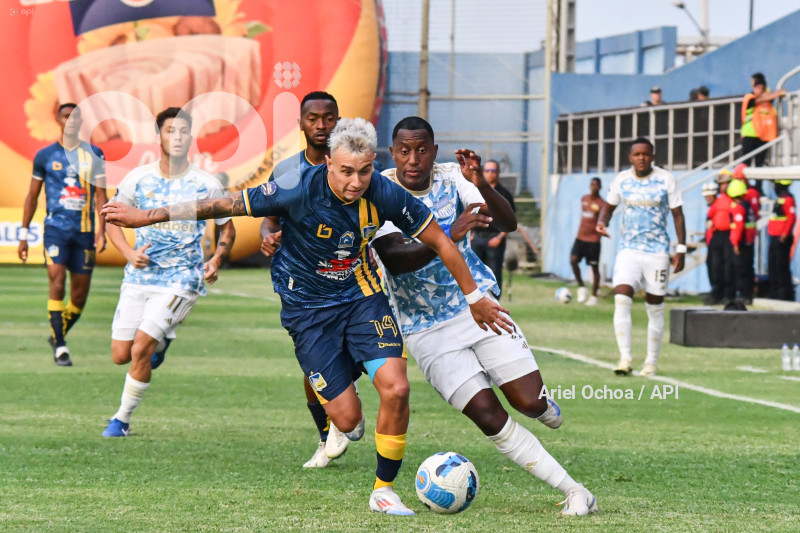 FBL-LIGAPRO-DELFIN-EMELEC