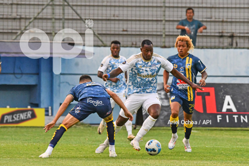 FBL-LIGAPRO-DELFIN-EMELEC