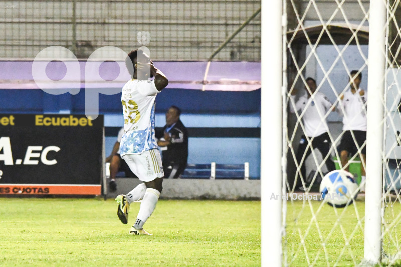 FBL-LIGAPRO-DELFIN-EMELEC