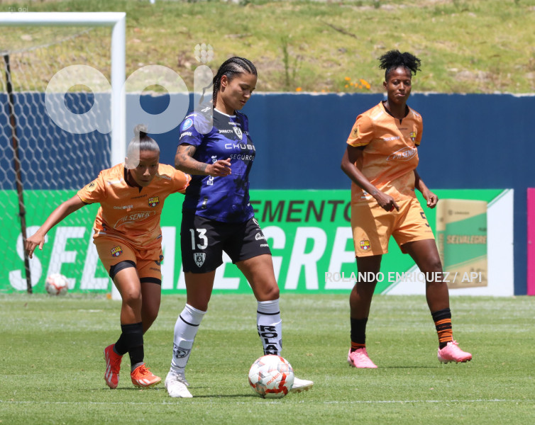 FBL-SUPERLIGA-FEMENINA-DRAGONAS-IDV-BARCELONA