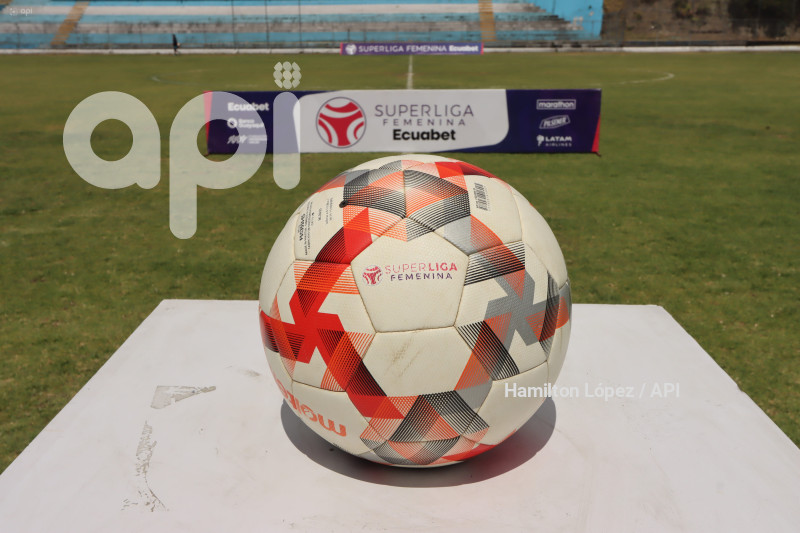 FBL-SUPERLIGA-FEMENINA-ECUABET-CATÓLICA-MACARÁ