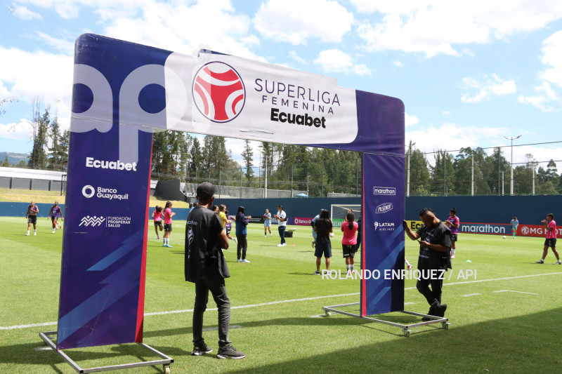 FBL-SUPERLIGA-FEMENINA-DRAGONAS-IDV-BARCELONA