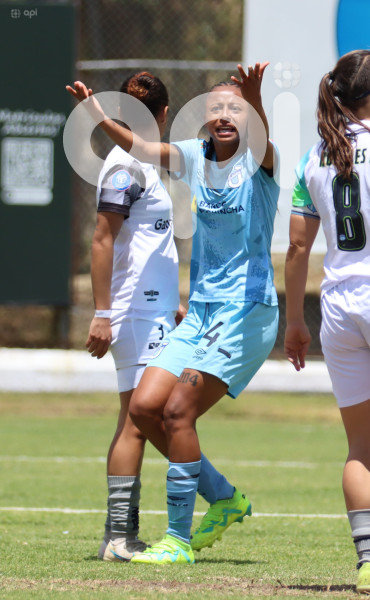 FBL-SUPERLIGA-FEMENINA-ECUABET-CATÓLICA-MACARÁ