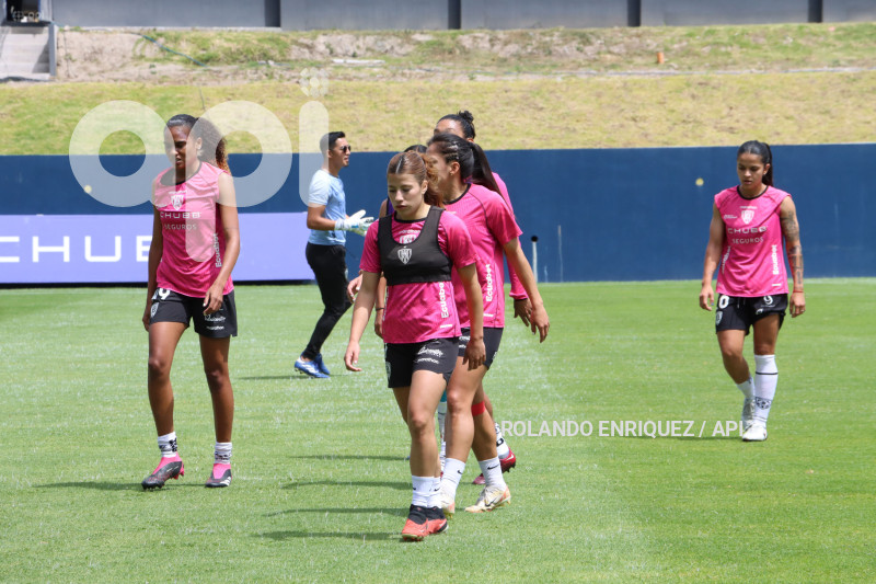 FBL-SUPERLIGA-FEMENINA-DRAGONAS-IDV-BARCELONA