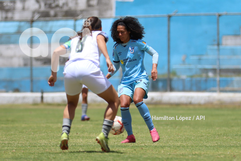 FBL-SUPERLIGA-FEMENINA-ECUABET-CATÓLICA-MACARÁ
