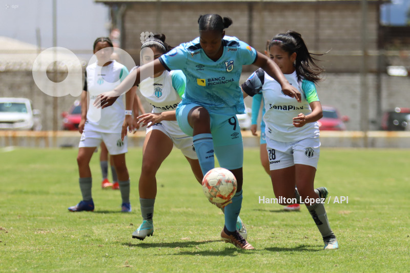 FBL-SUPERLIGA-FEMENINA-ECUABET-CATÓLICA-MACARÁ