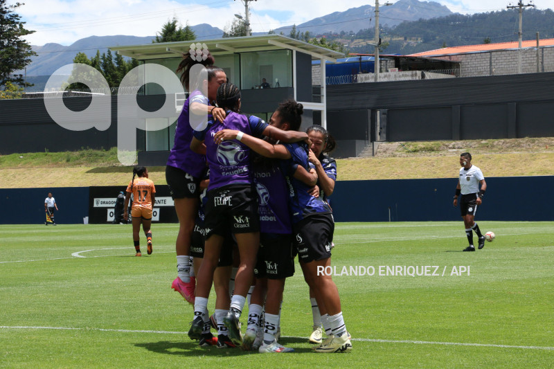 FBL-SUPERLIGA-FEMENINA-DRAGONAS-IDV-BARCELONA