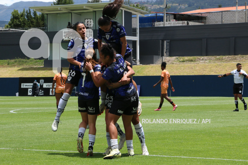 FBL-SUPERLIGA-FEMENINA-DRAGONAS-IDV-BARCELONA