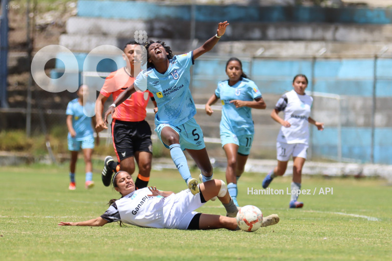 FBL-SUPERLIGA-FEMENINA-ECUABET-CATÓLICA-MACARÁ