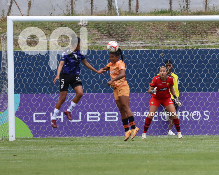 FBL-SUPERLIGA-FEMENINA-DRAGONAS-IDV-BARCELONA