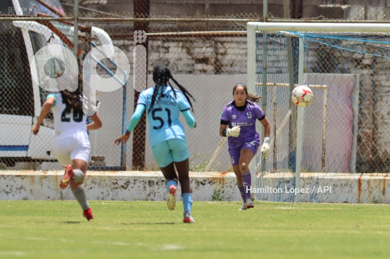 FBL-SUPERLIGA-FEMENINA-ECUABET-CATÓLICA-MACARÁ