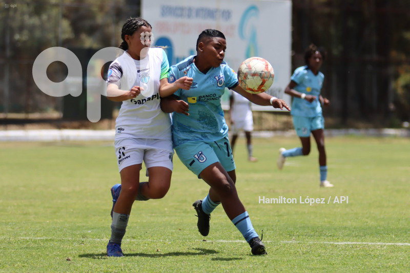 FBL-SUPERLIGA-FEMENINA-ECUABET-CATÓLICA-MACARÁ