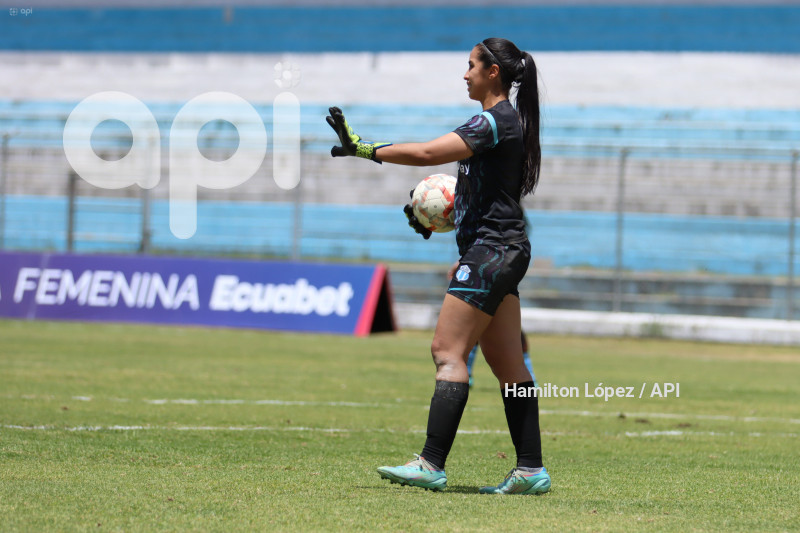 FBL-SUPERLIGA-FEMENINA-ECUABET-CATÓLICA-MACARÁ