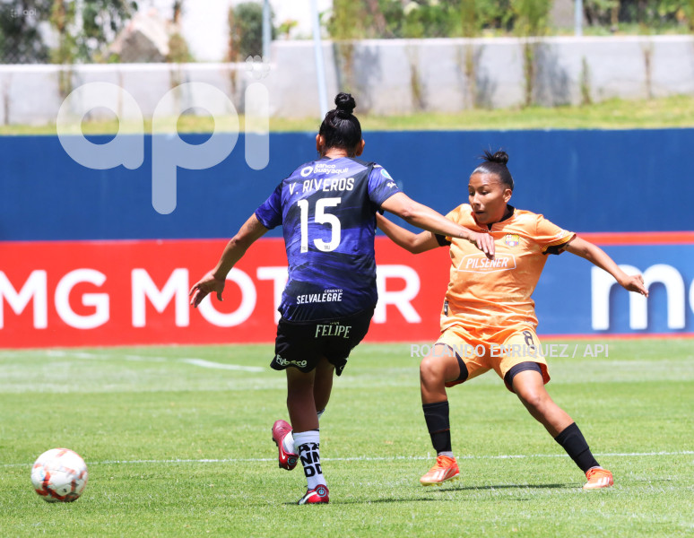 FBL-SUPERLIGA-FEMENINA-DRAGONAS-IDV-BARCELONA