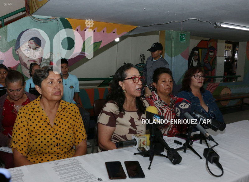 MERCADOS-QUITO-DESCARTAN-MOVILIZACION
