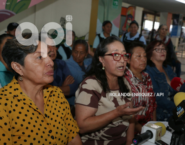 MERCADOS-QUITO-DESCARTAN-MOVILIZACION